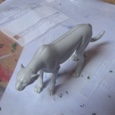 Après avoir assemblé une figurine, on remarque souvent un écart entre les deux parties collées. Si on ne s&rsquo;en occupe pas et que l&rsquo;on sous-couche ainsi la pièce, les trous [&hellip;]