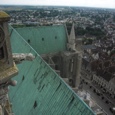 Voici quelques prises de vue, de lieux qui nous ont accueilli ces derniers mois. À suivre…