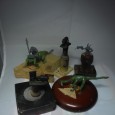 Bonjour, le lundi, c&rsquo;est l&rsquo;établi ! Une nouvelle sculpture est en cours et un Gretchin est venu nous rendre visite. &nbsp; Pour l&rsquo;instant il n&rsquo;y a que la pose du Milliput [&hellip;]