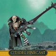 Avec la sortie récente des nouveaux Eldars, les Arlequins ont reçu une nouvelle figurine de Bouffon Tragique. Retour sur l&rsquo;ancienne version du personnage, célèbre et emblématique.  Cette figurine est l&rsquo;une de mes [&hellip;]